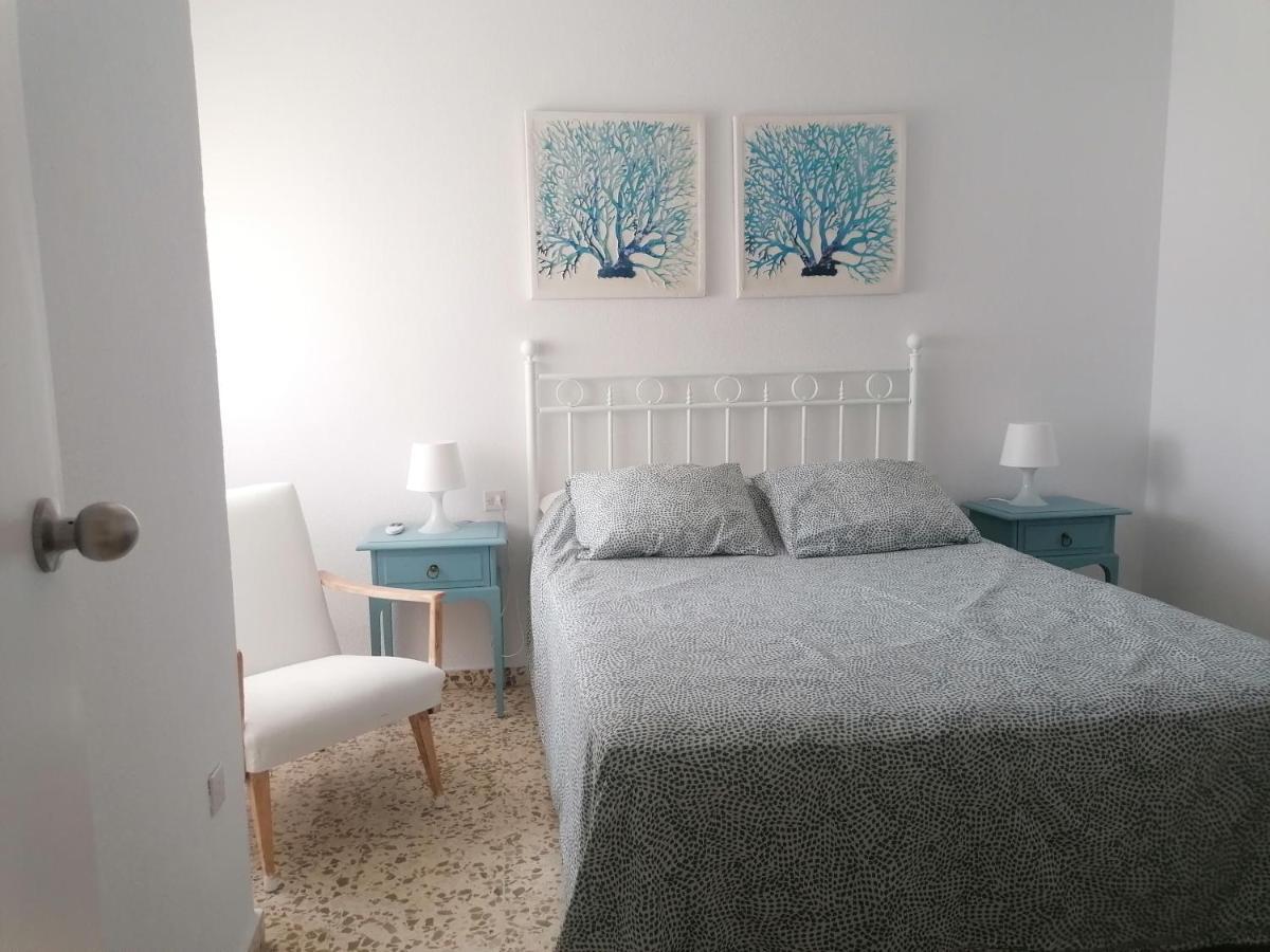 Piso Familiar Con Piscina Y Aparcamiento En Torre Del Mar - Edificio Ronda I Lejlighed Eksteriør billede