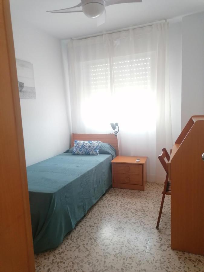 Piso Familiar Con Piscina Y Aparcamiento En Torre Del Mar - Edificio Ronda I Lejlighed Eksteriør billede
