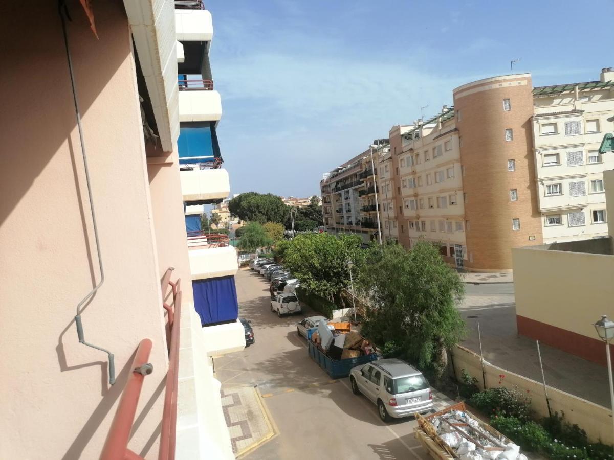 Piso Familiar Con Piscina Y Aparcamiento En Torre Del Mar - Edificio Ronda I Lejlighed Eksteriør billede