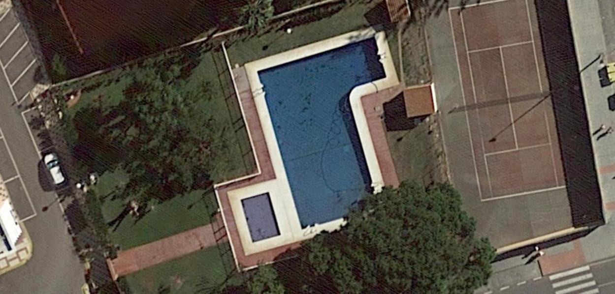 Piso Familiar Con Piscina Y Aparcamiento En Torre Del Mar - Edificio Ronda I Lejlighed Eksteriør billede